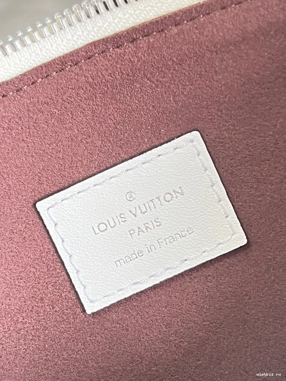 WIS LOUIS COUSSIN VUITTON PM 0917